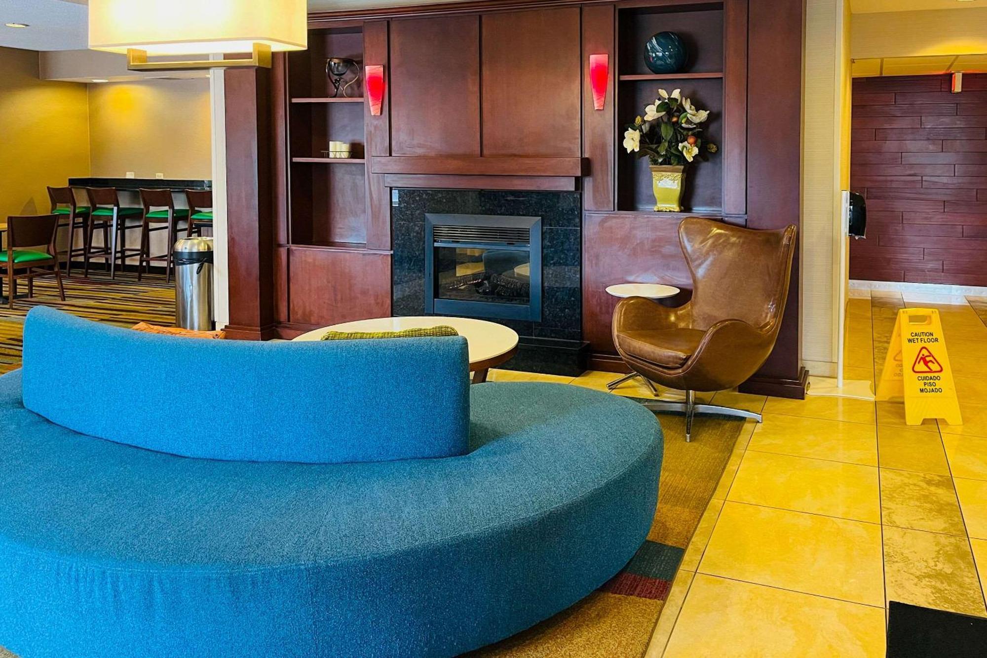 Comfort Inn & Suites Olathe - Kansas City Eksteriør billede